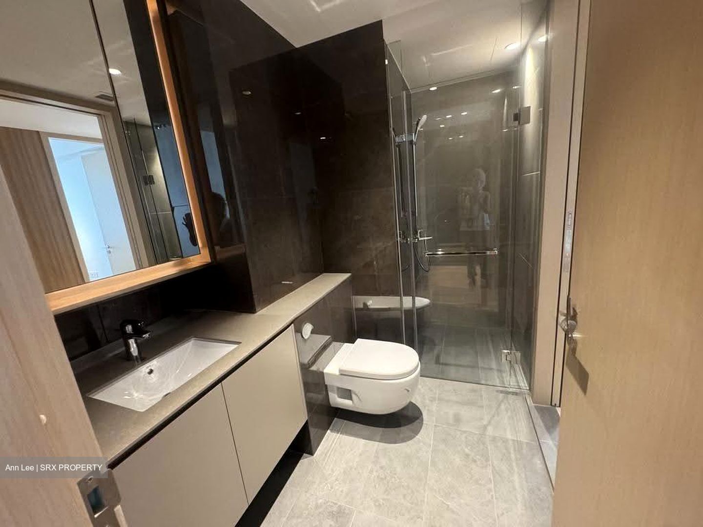 Pinetree Hill (D21), Condominium #615184201